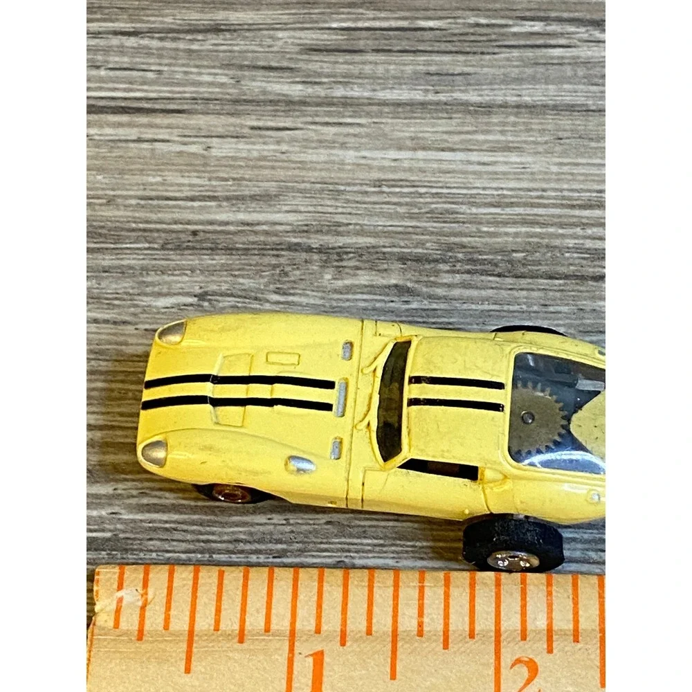 Vintage Yellow Slot Car Black Racing Stripes 2 Inch Miniature Racer Jag Style‎